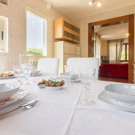 Tara Villa